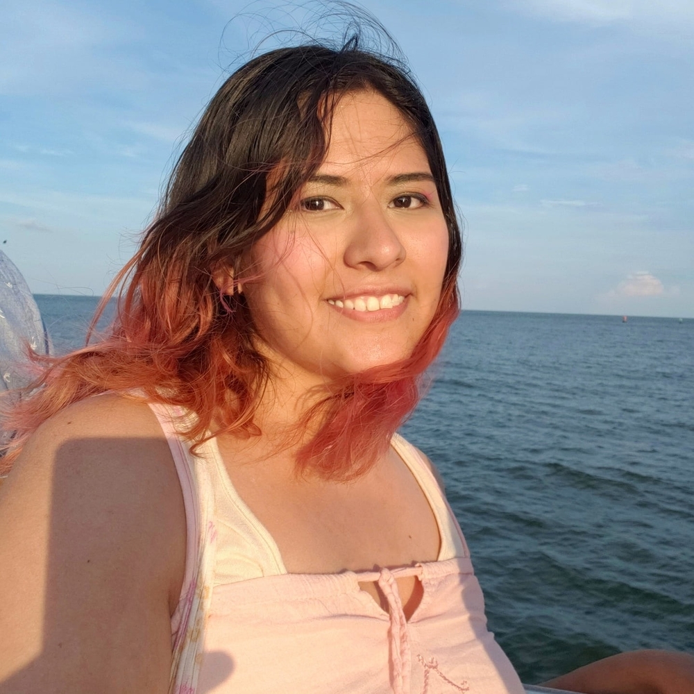 Meet your Posher, Estefania